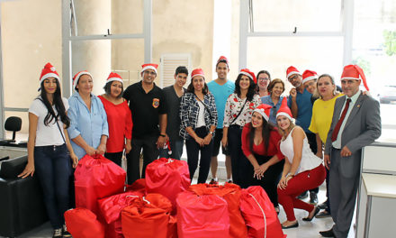 Feliz Natal: SinpecPF ajuda a levar alegria a crianças carentes e em tratamento