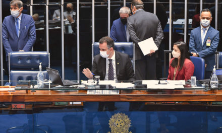 PEC Emergencial é aprovada em primeiro turno no Senado