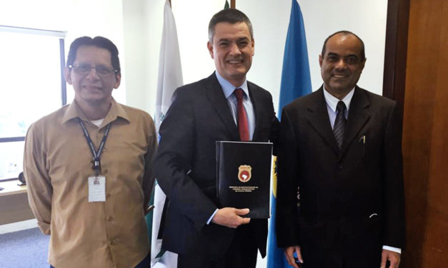 Futuro DG recebe SinpecPF e promete dar andamento às demandas administrativas