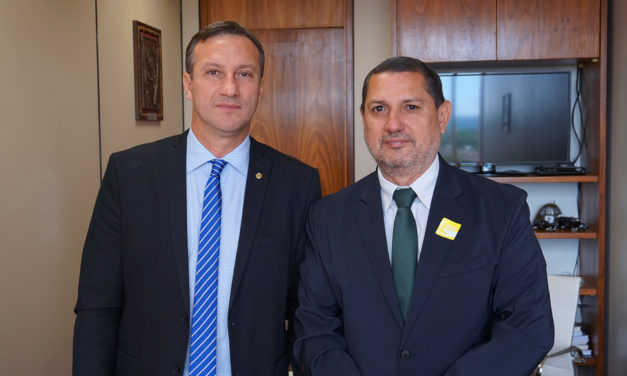 Deputado Ubiratan Sanderson garante apoio à aposentadoria especial para o PECPF